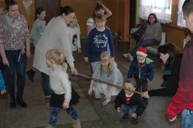 Koło Gospodyń Wiejskich Międzyleś - Choinka